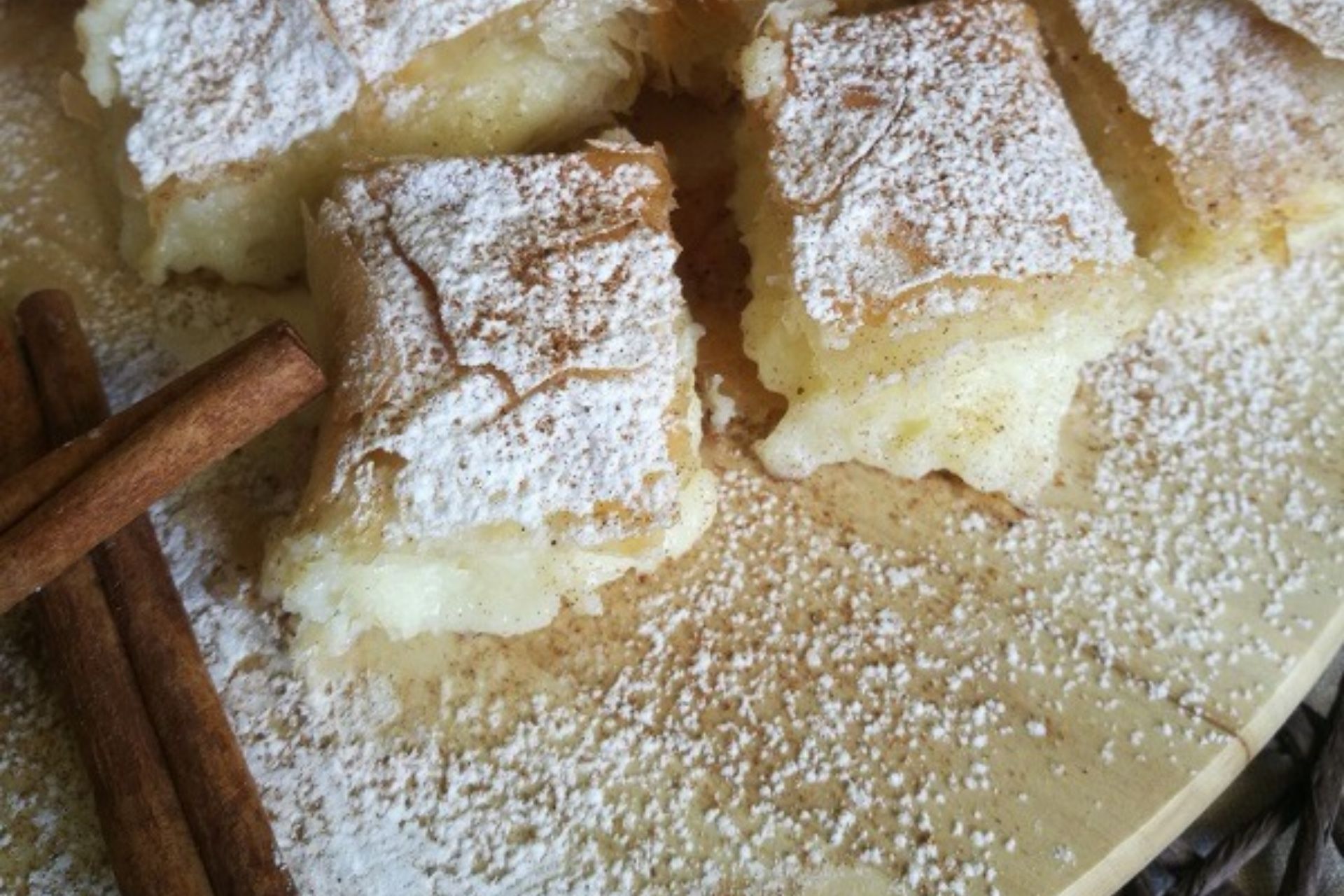 bougatsa